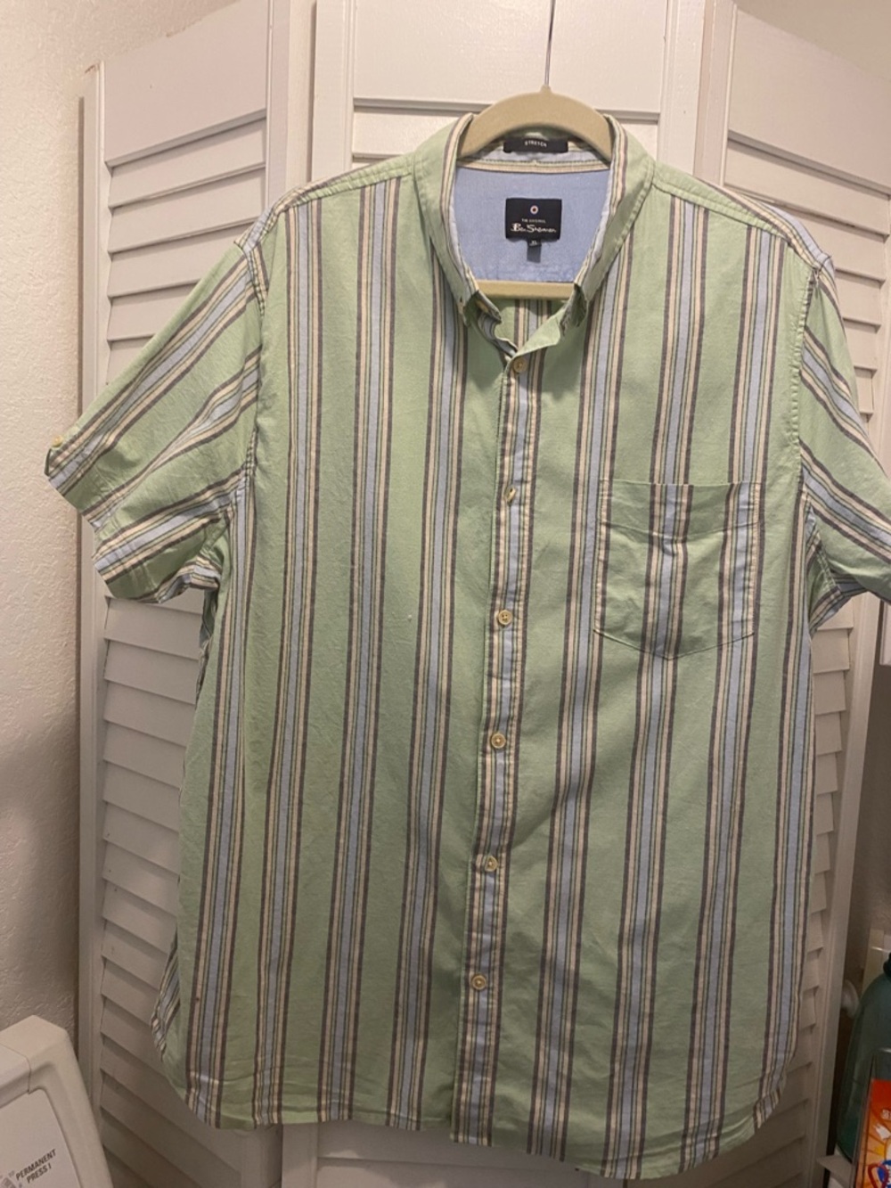 Ben Sherman Men’s Vtg Cotton “Stripe Short Sleeve Button Up Shirt” XL Blue EUC